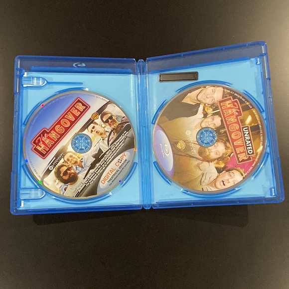 The Hangover - Blu-ray - Picture 3 of 4